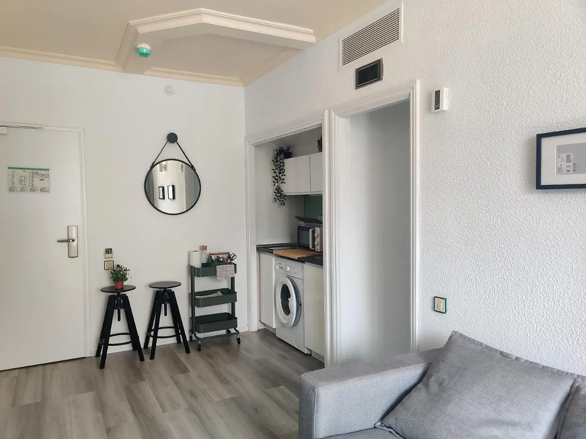 Apartahotel Luxury Apartment With Pool View Costa Adeje
