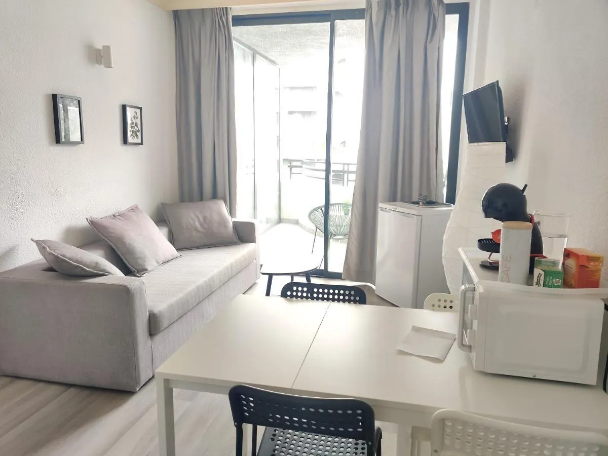 Luxury Apartment With Pool View Costa Adeje  Apartahotel Costa Adeje (Tenerife)